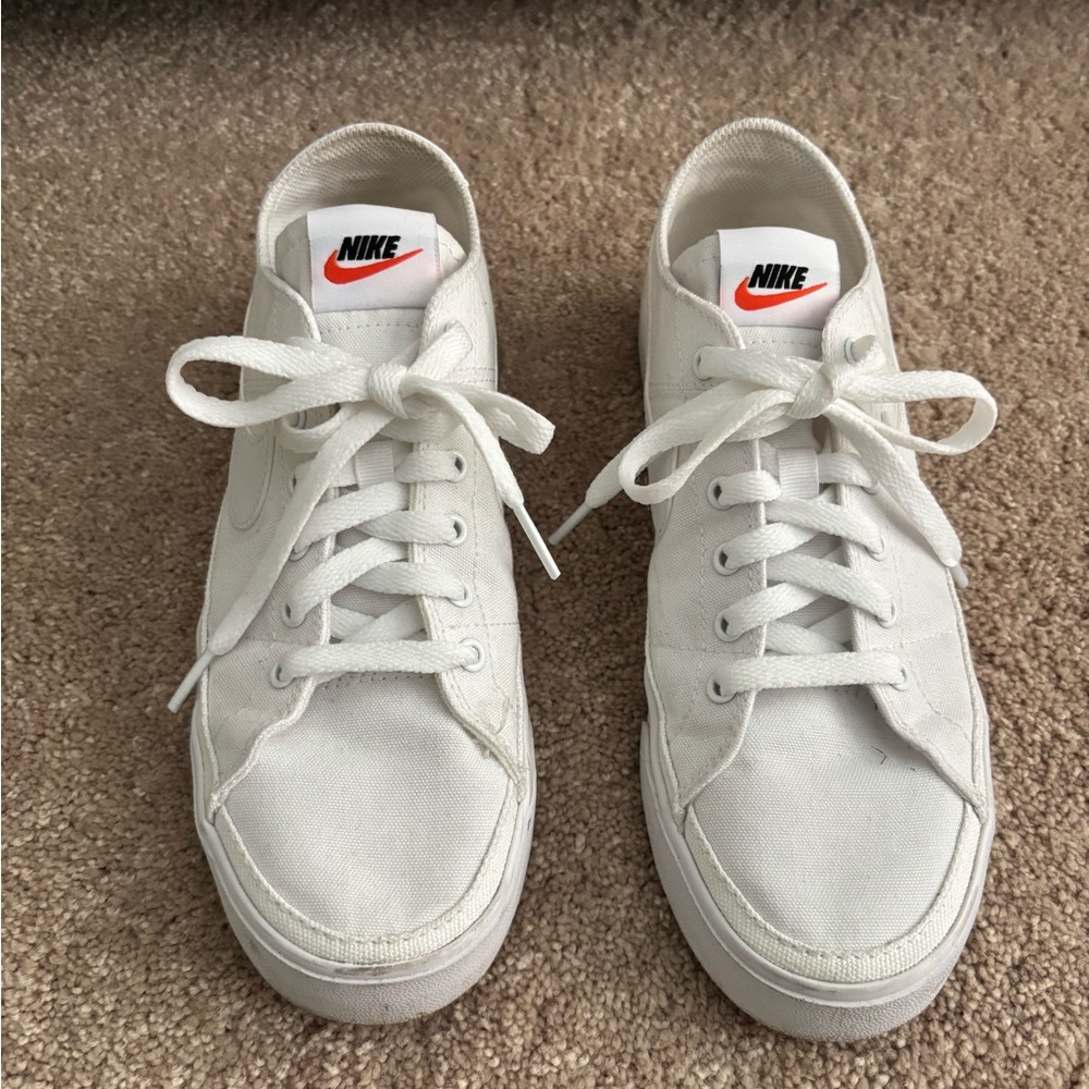 Nike Court Legacy Canvas Sneaker Women’s